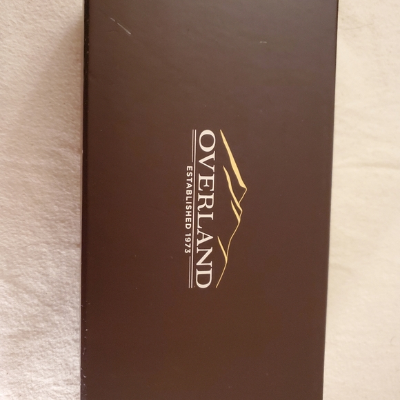 Overland Izmir Leather Crossbody Phone Wallet Light Blue - Picture 9 of 9